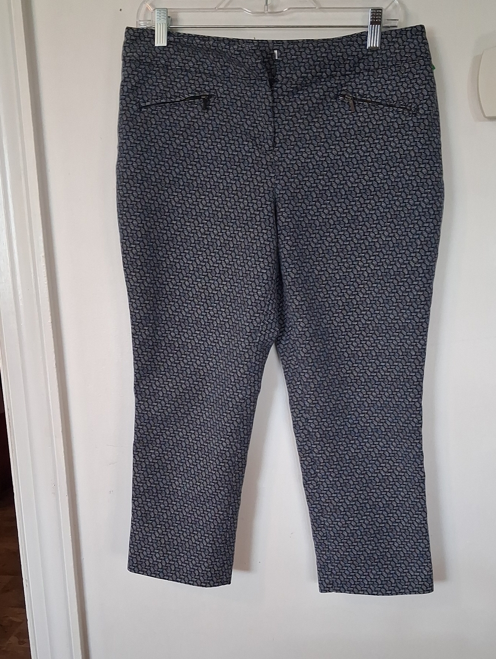 Ann Taylor Navy & White Geometric Cropped Ankle Pants